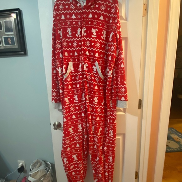 New Mickey Mouse adult onesie - Picture 5 of 6